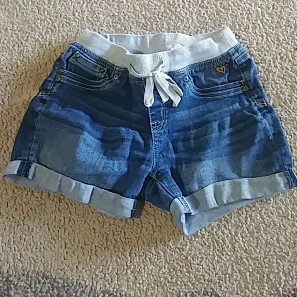 Girls shorts